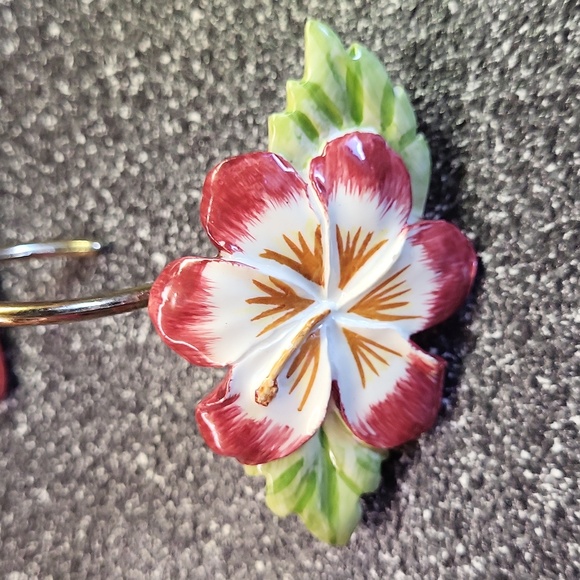 Shower Curtain Hooks Surf Style - Picture 3 of 5